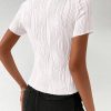 Women's Summer Tops 2025 Casual Short Sleeve Crewneck Slim Fit T Shirts Basic Knit Y2K Top Textured Blouse
