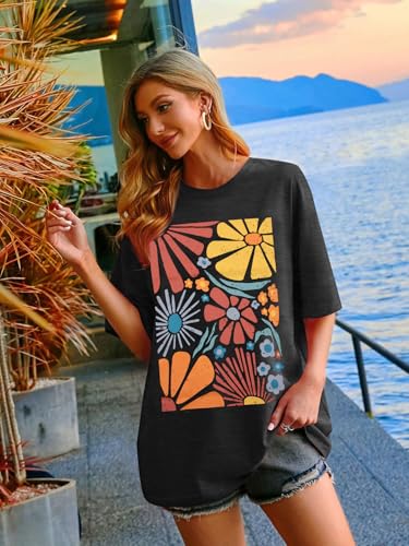 Womens Oversized Tshirt Flower Graphic Tees Boho Hiking T Shirt Vintage Wildflower Shirts Summer Casual Beach Tops