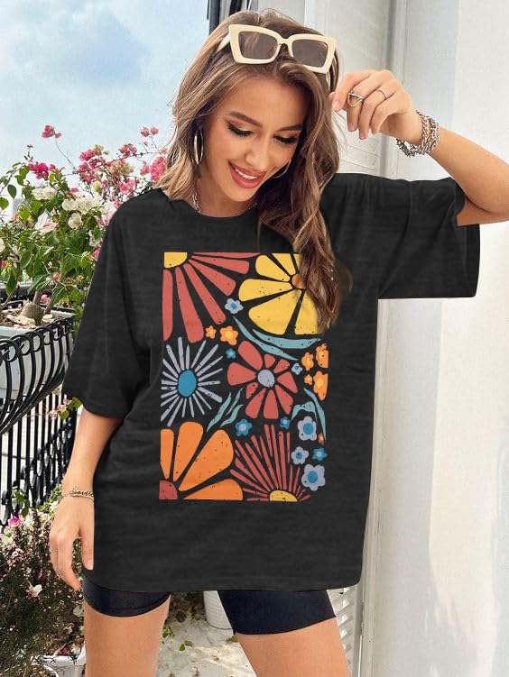 Womens Oversized Tshirt Flower Graphic Tees Boho Hiking T Shirt Vintage Wildflower Shirts Summer Casual Beach Tops